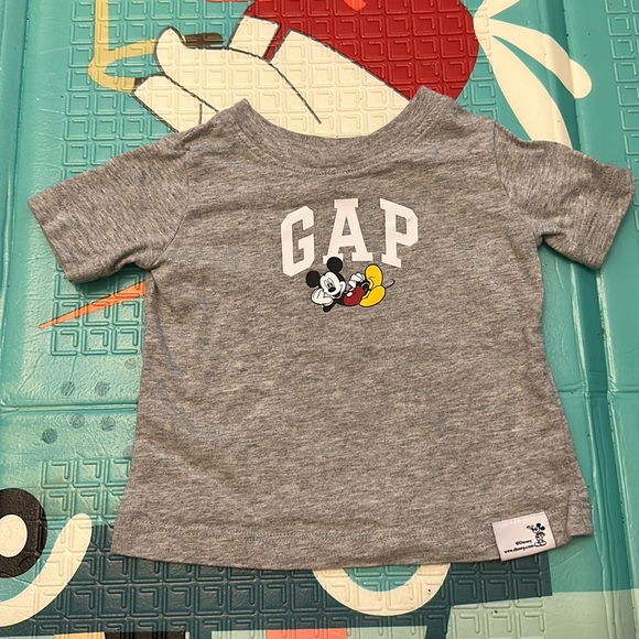 Disneys Mickey Gap 3/6m T-Shirt - Picture 1 of 3
